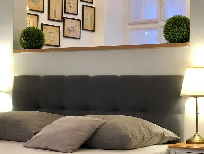 Prázdninový dům Frank Deluxe Eger